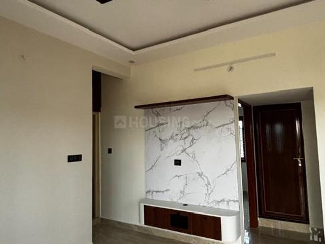 1 BHK Independent House in Block 5 for rent Bengaluru. The reference number is 20850071