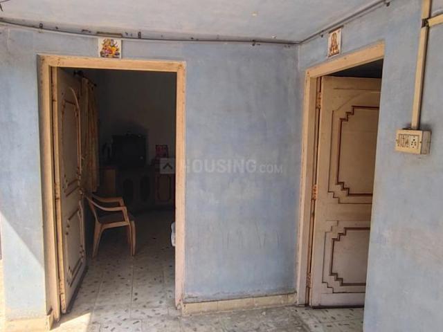 1 BHK Independent House in Khokhra for rent Ahmedabad. The reference number is 20140665