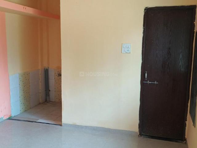 1 BHK Independent House in Limbodi for rent Indore. The reference number is 20549574