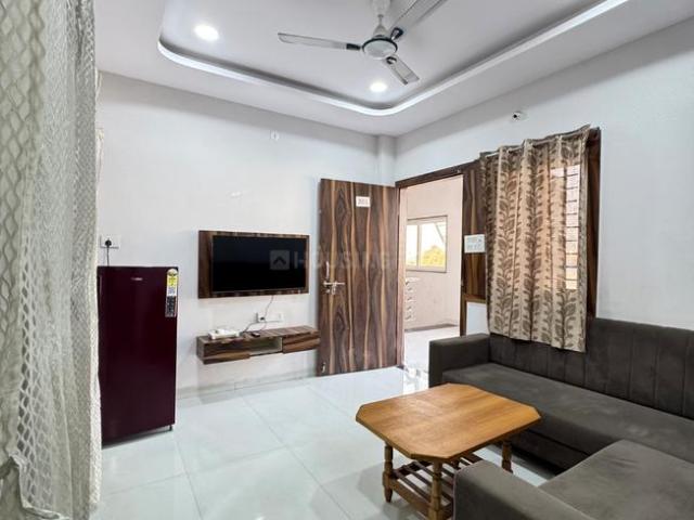 1 BHK Independent House in Mahalakshmi Nagar for rent Indore. The reference number is 19988125