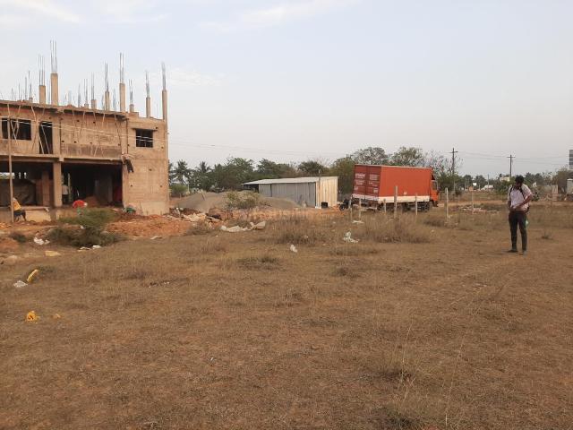 1 BHK Independent House in Maraimalai Nagar for resale Chennai. The reference number is 11570844