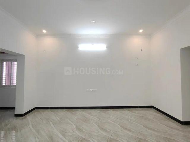 1 BHK Independent House in Maraimalai Nagar for resale GST Road. The reference number is 17680045