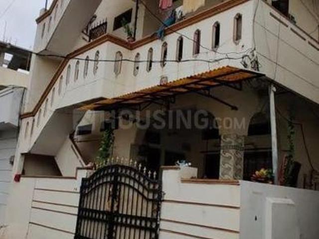 1 BHK Independent House in Mettuguda for resale Hyderabad. The reference number is 10518509