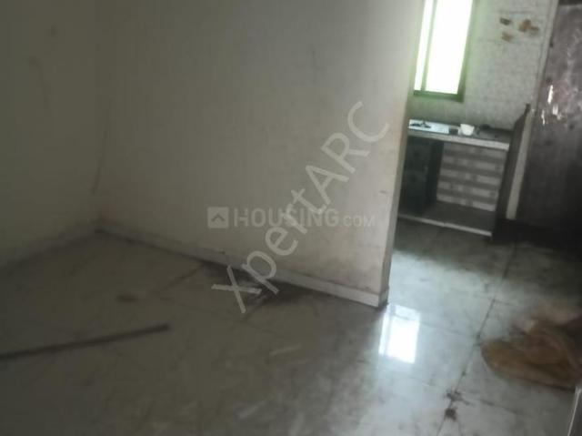 1 BHK Independent House in Mota Varachha for resale Surat. The reference number is 19972742