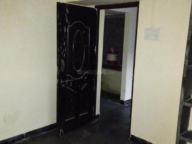 1 BHK Independent House in Murarji Peth for rent Solapur. The reference number is 20644881