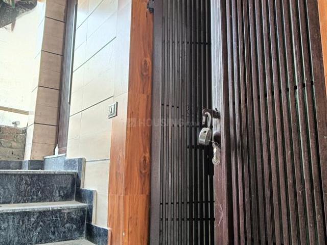 1 BHK Independent House in Nangloi for rent New Delhi. The reference number is 20512677