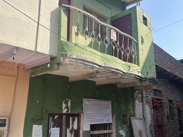 1 BHK Independent House in Nagla for resale Agra. The reference number is 20935818