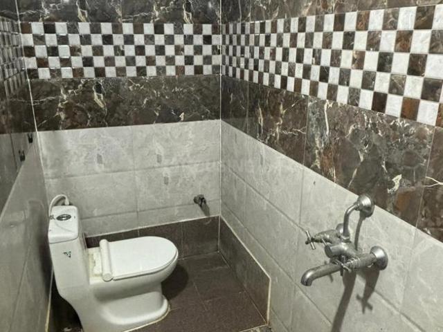 1 BHK Independent House in Neopolis for rent Hyderabad. The reference number is 20335147