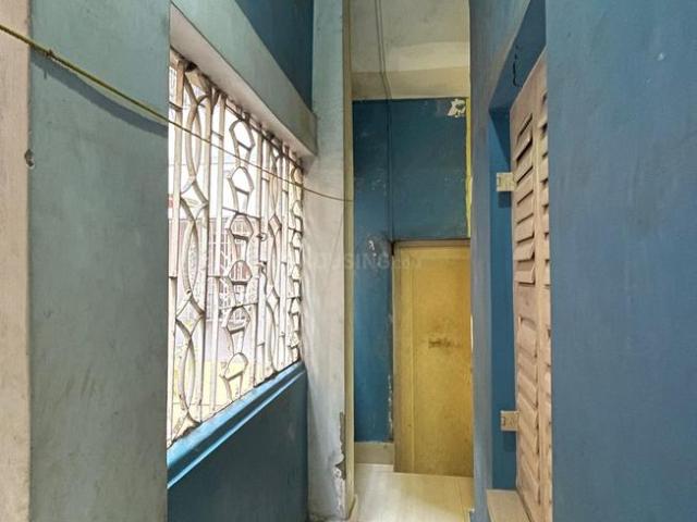 1 BHK Independent House in New Alipore for rent Kolkata. The reference number is 17771120