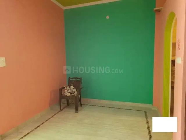 1 BHK Independent House in Noida Extension for rent Greater Noida. The reference number is 18334174