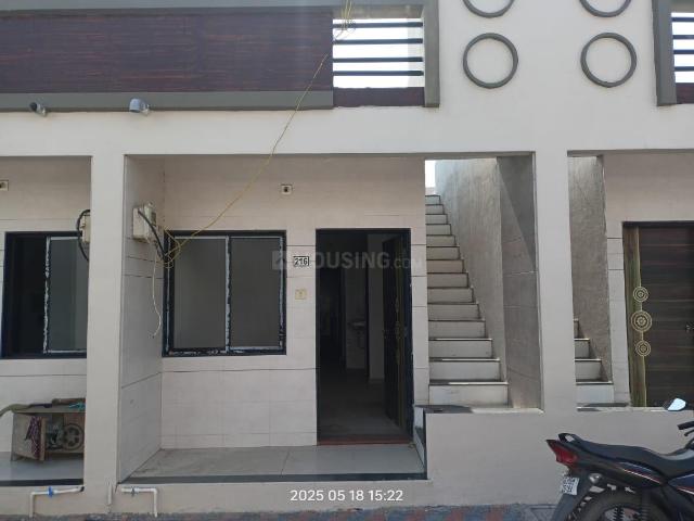 1 BHK Independent House in Olpad for rent Surat. The reference number is 19795815