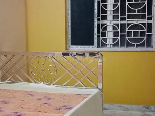 1 BHK Independent House in Patuli for rent Kolkata. The reference number is 20375094