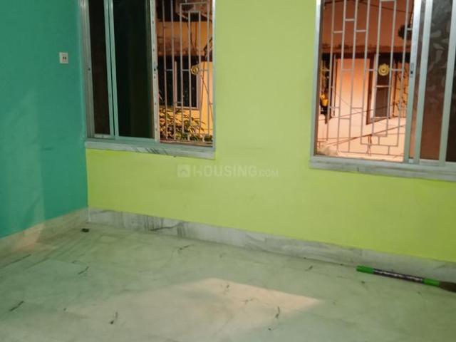 1 BHK Independent House in Patuli for rent Kolkata. The reference number is 20378417