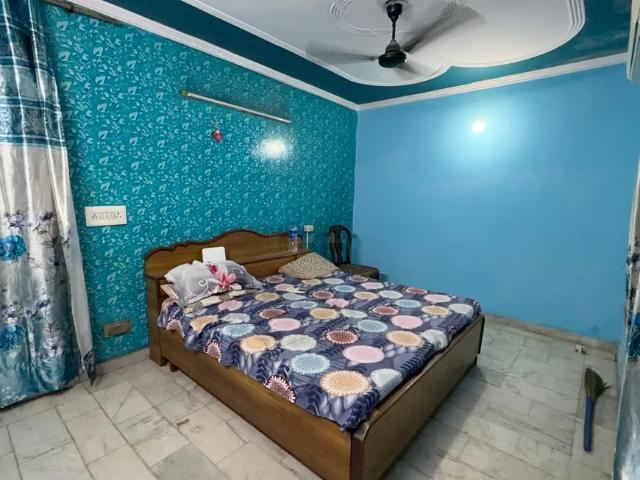 1 BHK Independent House in Patel Nagar for rent New Delhi. The reference number is 21011898