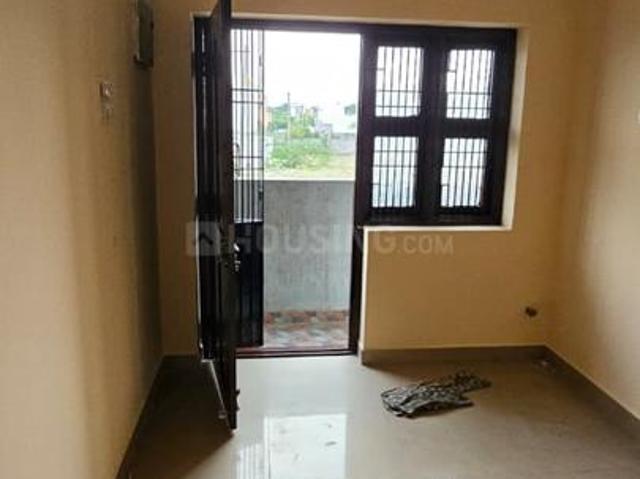 1 BHK Independent House in Puzhal for rent Chennai. The reference number is 20747749