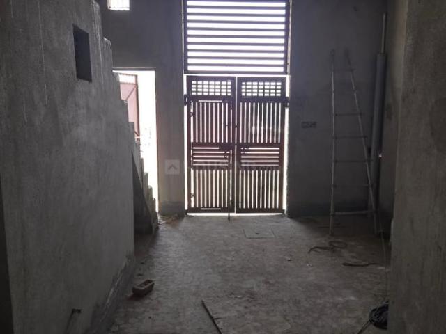 1 BHK Independent House in Raj Nagar Extension for resale Ghaziabad. The reference number is 16962947