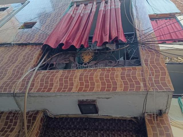 1 BHK Independent House in Sangam Vihar for resale New Delhi. The reference number is 13430506