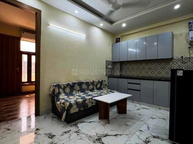 1 BHK Independent House in Saket for rent New Delhi. The reference number is 19902126