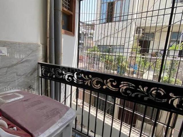 1 BHK Independent House in Saket for rent New Delhi. The reference number is 20421956