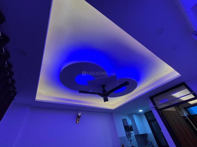 1 BHK Independent House in Saket for rent New Delhi. The reference number is 20467917