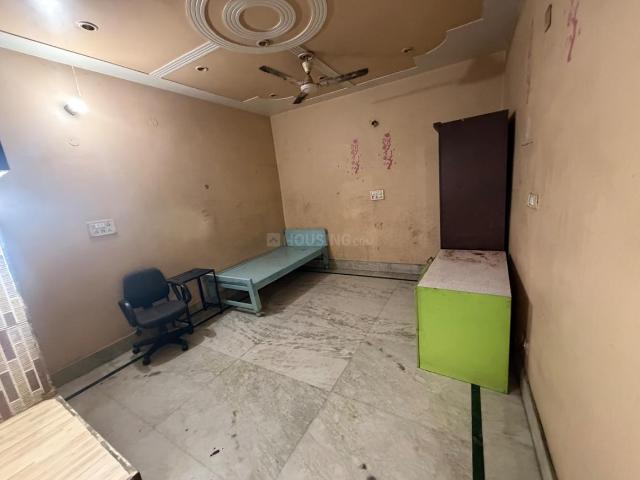 1 BHK Independent House in Sector 10A for rent Gurgaon. The reference number is 20520854