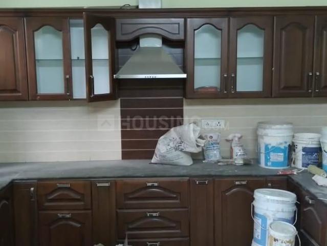1 BHK Independent House in Sector 10A for rent Gurgaon. The reference number is 20546924