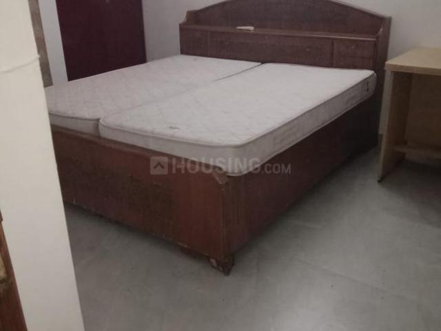 1 BHK Independent House in Sector 10A for rent Gurgaon. The reference number is 20279573