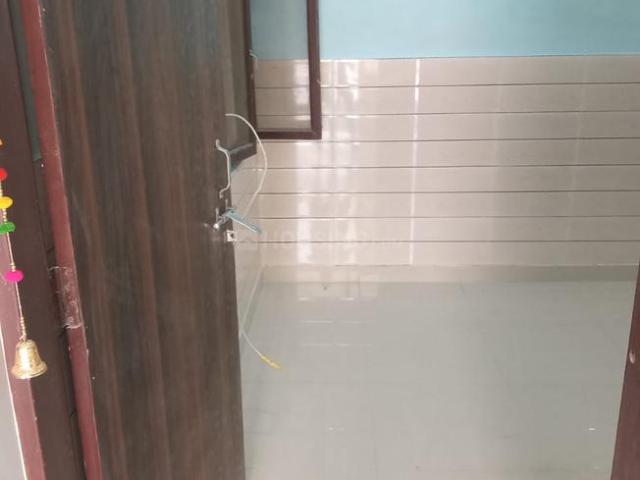 1 BHK Independent House in Sector 110 for rent Gurgaon. The reference number is 20392654