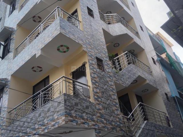 1 BHK Independent House in Sector 15 for resale Noida. The reference number is 20939254