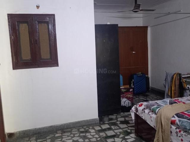 1 BHK Independent House in Sector 19 for rent Noida. The reference number is 19340990