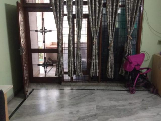 1 BHK Independent House in Sector 22 for rent Gurgaon. The reference number is 19975432