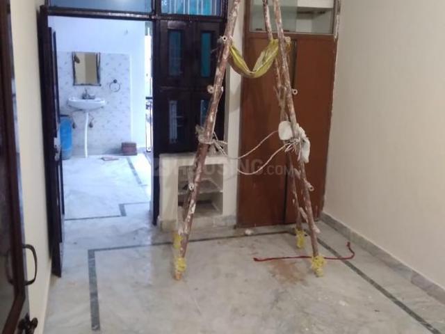 1 BHK Independent House in Sector 31 for resale Faridabad. The reference number is 20625548