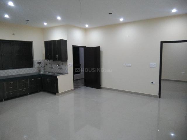1 BHK Independent House in Sector 7 for rent Gurgaon. The reference number is 20707576