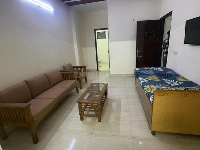 1 BHK Independent House in Sector 43 for rent Gurgaon. The reference number is 20833832