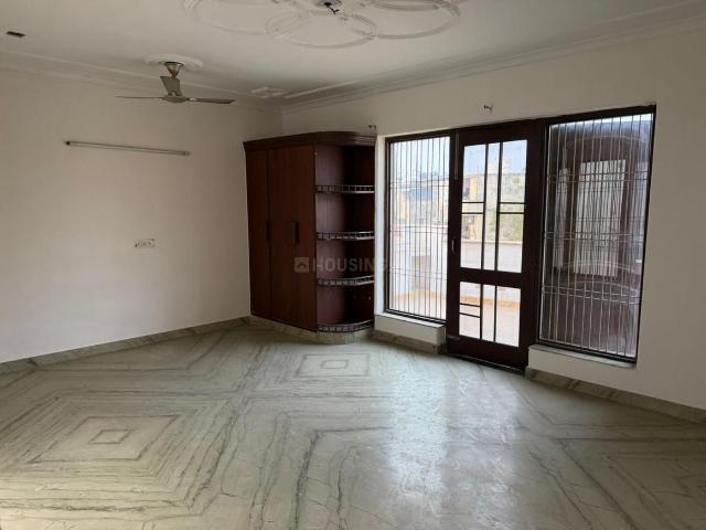 1 BHK Independent House in Sector 44 for rent Noida. The reference number is 20364069