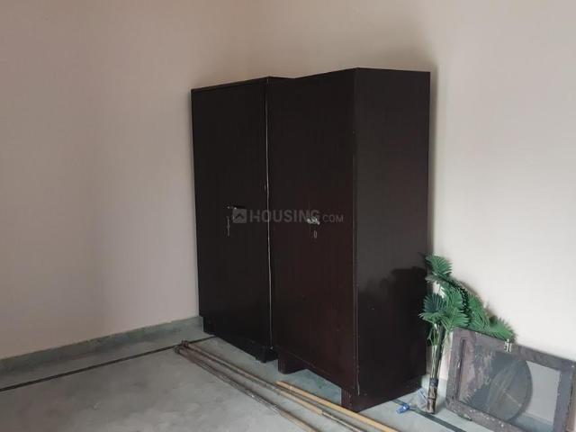 1 BHK Independent House in Sector 46 for rent Gurgaon. The reference number is 19818067