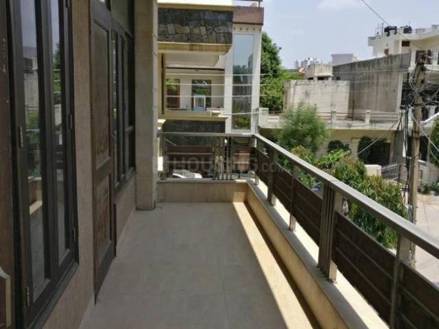 1 BHK Independent House in Sector 4 for rent Gurgaon. The reference number is 20704706