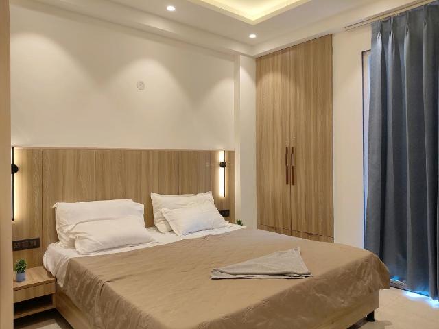 1 BHK Independent House in Sector 52 for rent Gurgaon. The reference number is 19397194