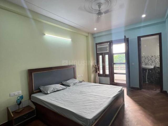 1 BHK Independent House in Sector 52 for rent Gurgaon. The reference number is 19880238