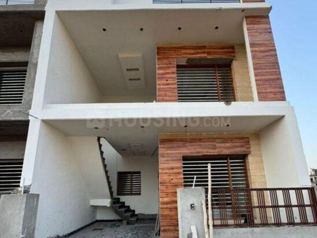 1 BHK Independent House in Sector 55 for resale Mohali. The reference number is 17767950