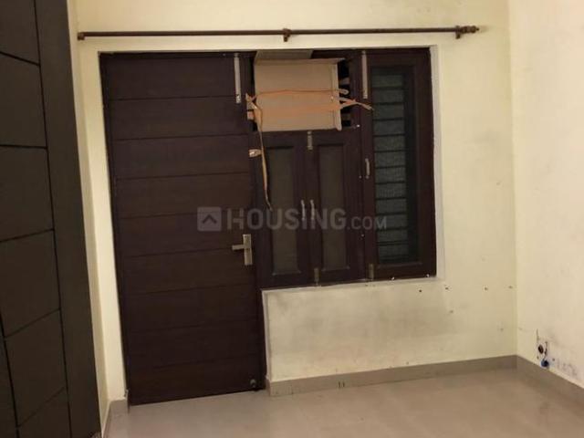 1 BHK Independent House in Sector 56 for rent Gurgaon. The reference number is 20198963