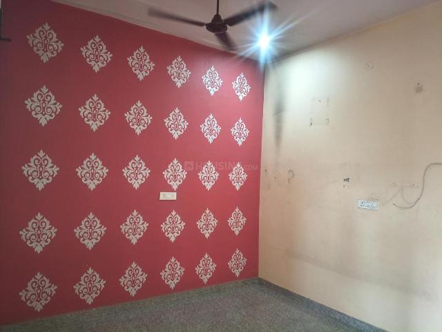 1 BHK Independent House in Sector 56A for rent Faridabad. The reference number is 20623423