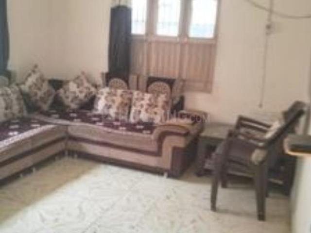 1 BHK Independent House in Sector 5 for resale Gandhinagar. The reference number is 17525920