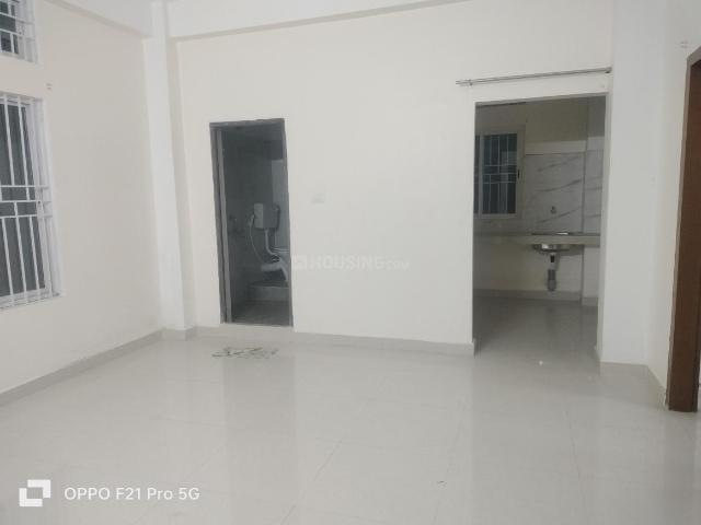 1 BHK Independent House in Six Mile for rent Guwahati. The reference number is 16208169