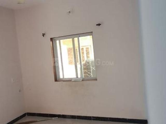 1 BHK Independent House in Subhanpura for rent Vadodara. The reference number is 17059615
