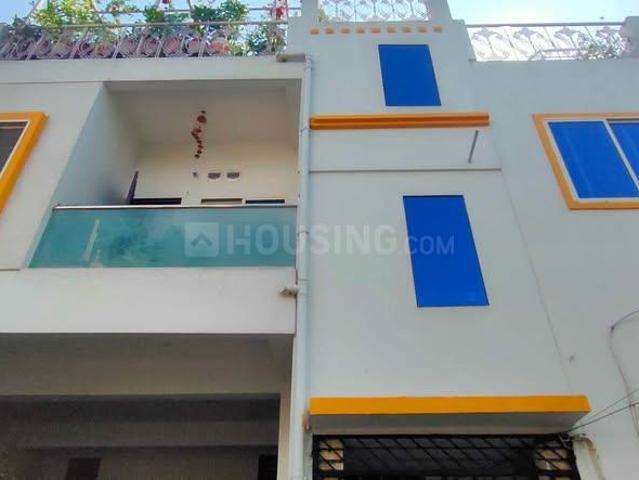 1 BHK Penthouse in Scheme 78 for rent Indore. The reference number is 20733991