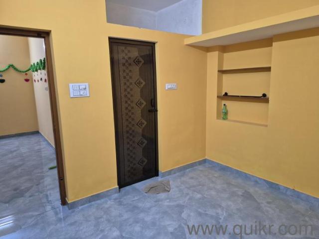 1 BHK rent Villa in KNG Pudur Pirivu, Coimbatore