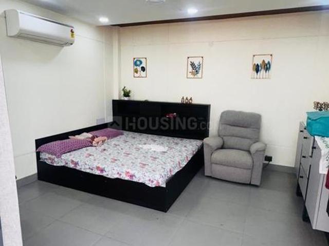 1 BHK Studio in DLF Phase 2 for rent Gurgaon. The reference number is 20773020