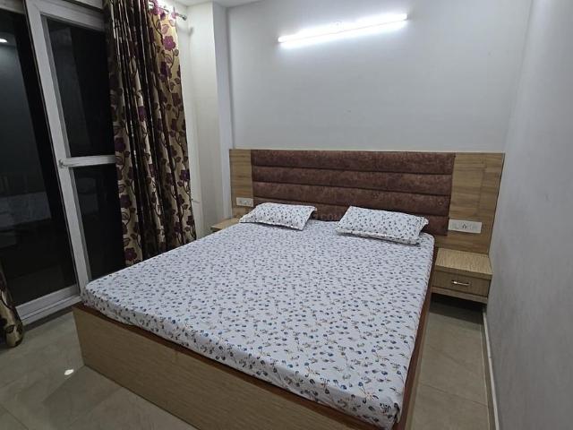 1 BHK Studio in DLF Phase 3 for rent Gurgaon. The reference number is 20334196