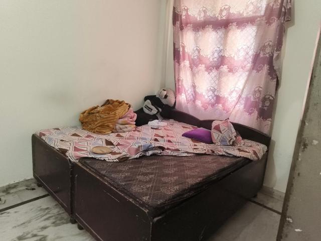 1 BHK Studio in DLF Phase 3 for rent Gurgaon. The reference number is 20456256